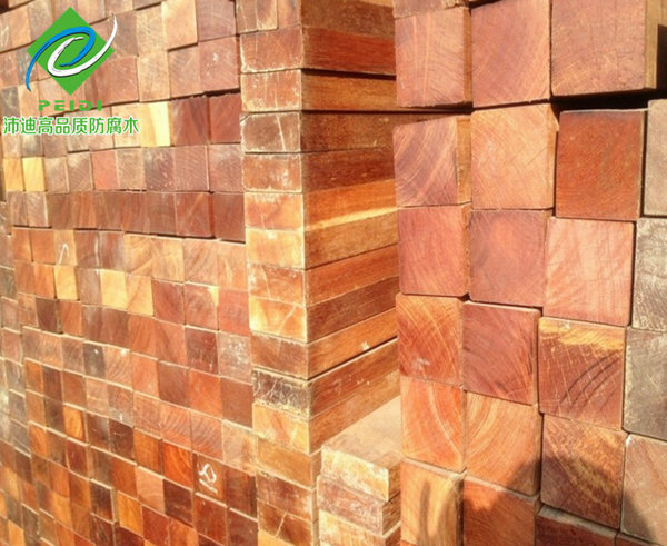 優(yōu)質(zhì)菠蘿格防腐木